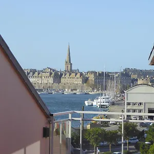  Appartement Les Allées Du Port France