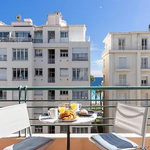 Apartment The Place To Be In, Nice